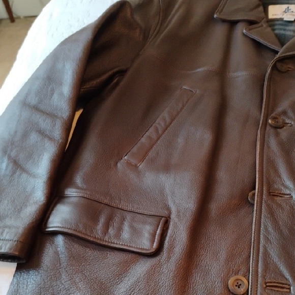 Men's Brown Leather Jacket - Picture 3 of 7